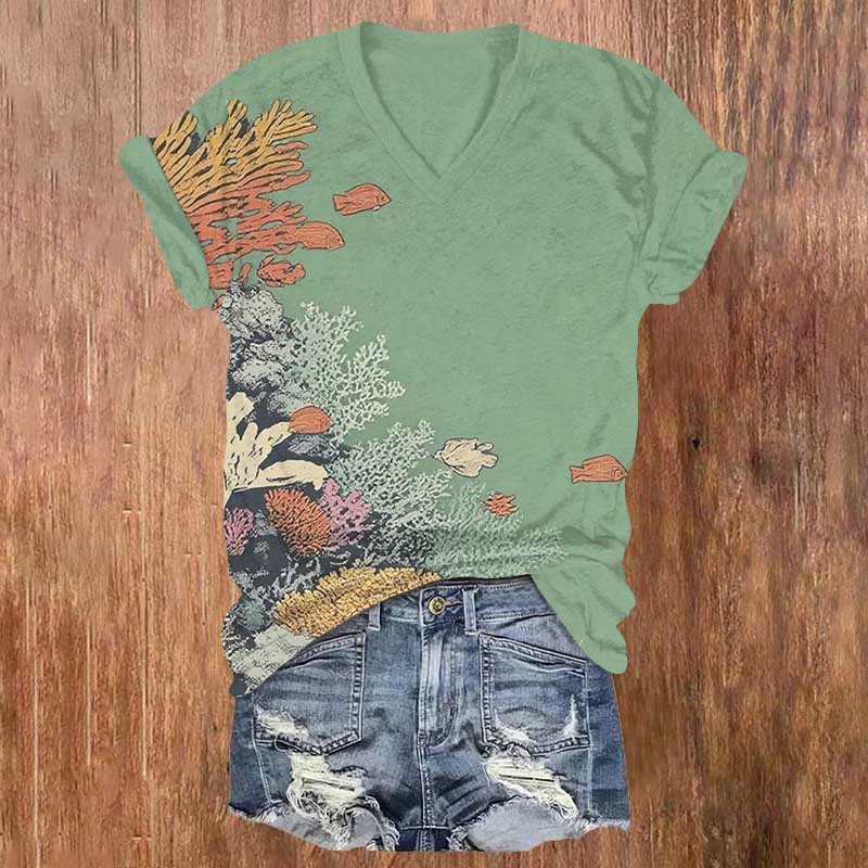 Vintage Marine Plants & Fish Art Print V-neck T-shirt - Green - US32-34(5XL) - image 1
