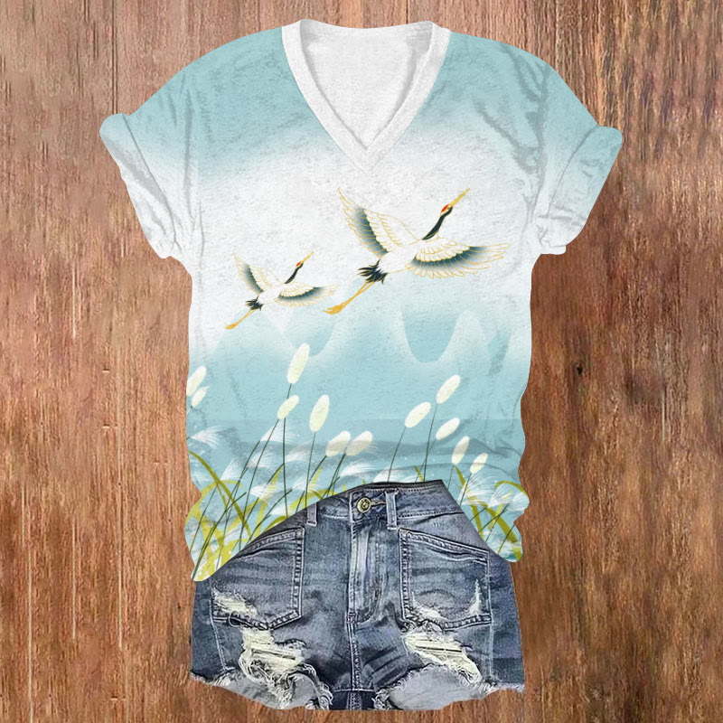 Japanese Free Flying Crane Art Print V-neck T-shirt - Blue - US32-34(5XL) - image 1
