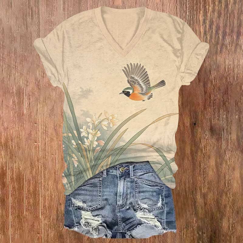 Lovely Cartoon Bird & Floral Art Print V-neck T-shirt - Apricot - US32-34(5XL) - image 1