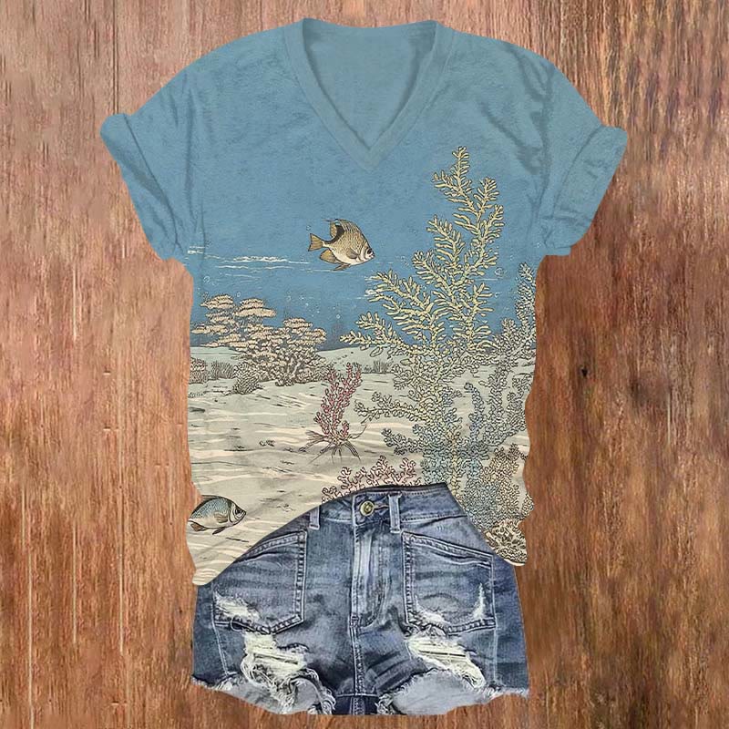 Tropical Fish & Sea Plants Print V-neck T-shirt - image 1