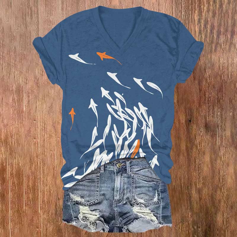 Vintage Abstract Whale Shark Art Print V-neck T-shirt - Blue - US32-34(5XL) - image 1