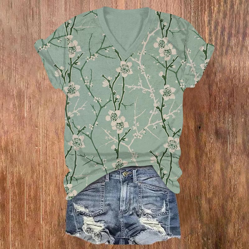 Vintage Japanese Cherry Blossom Print V-neck T-shirt - Green - US32-34(5XL) - image 1