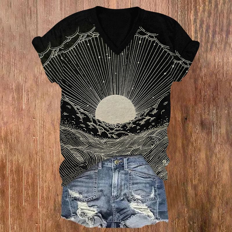 Sea Waves Japanese Art Print V-neck T-shirt - Black - US32-34(5XL) - image 1