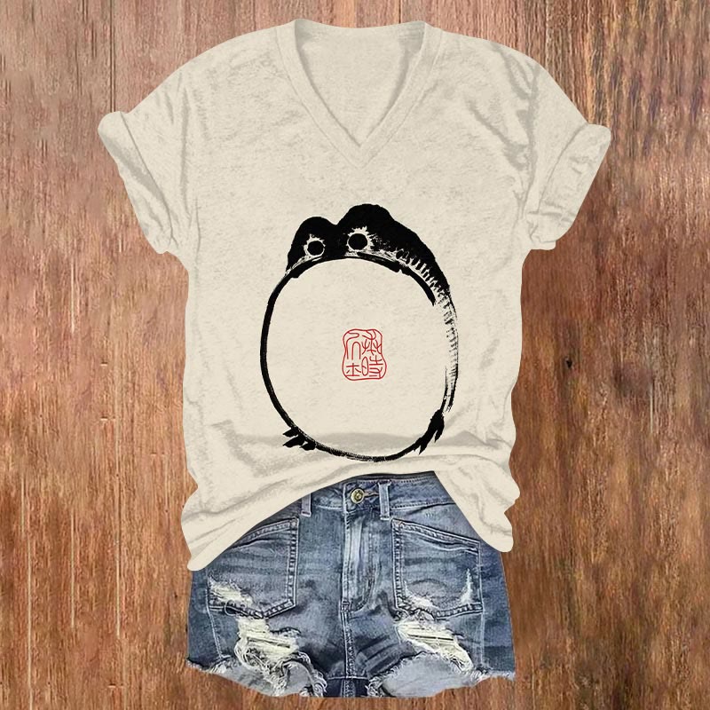 Frog Ancient Japanese Art Print V-neck T-shirt - Apricot - US32-34(5XL) - image 1