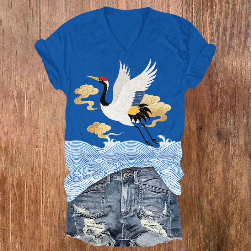 Eastern Aesthetic Crane Clouds And Waves Design Art Print V-neck T-shirt - Dark Blue - US32-34(5XL) - image 1