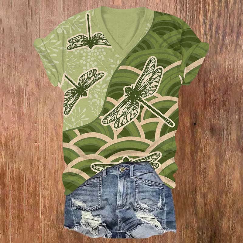 Japanese Vintage Contrast Dragonfly Art Print V-neck T-shirt - Green - US32-34(5XL) - image 1