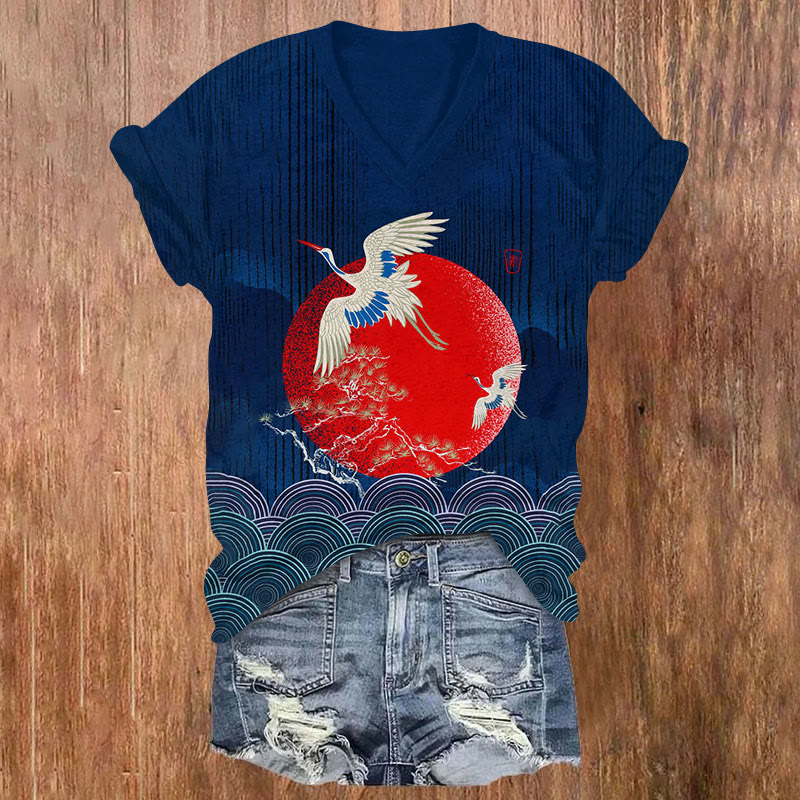 Japanese Mystical Crane Flying Around Blood Moon Print V-neck T-shirt - Royal Blue - US32-34(5XL) - image 1