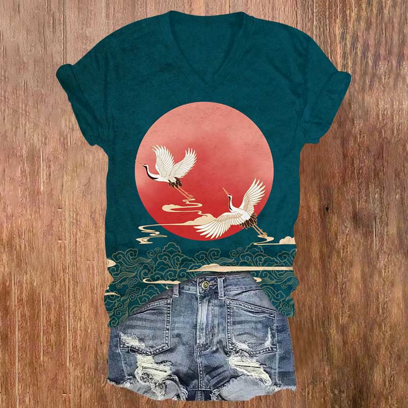 Japanese Crane Flying Around Red Sun & Cloud Pattern Print V-neck T-shirt - Green - US32-34(5XL) - image 1