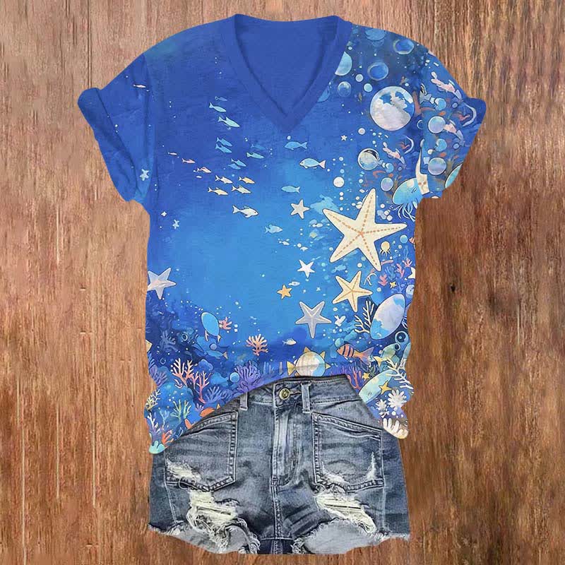 Wonderful Underwater World Art Print V-neck T-shirt - Blue - US32-34(5XL) - image 1