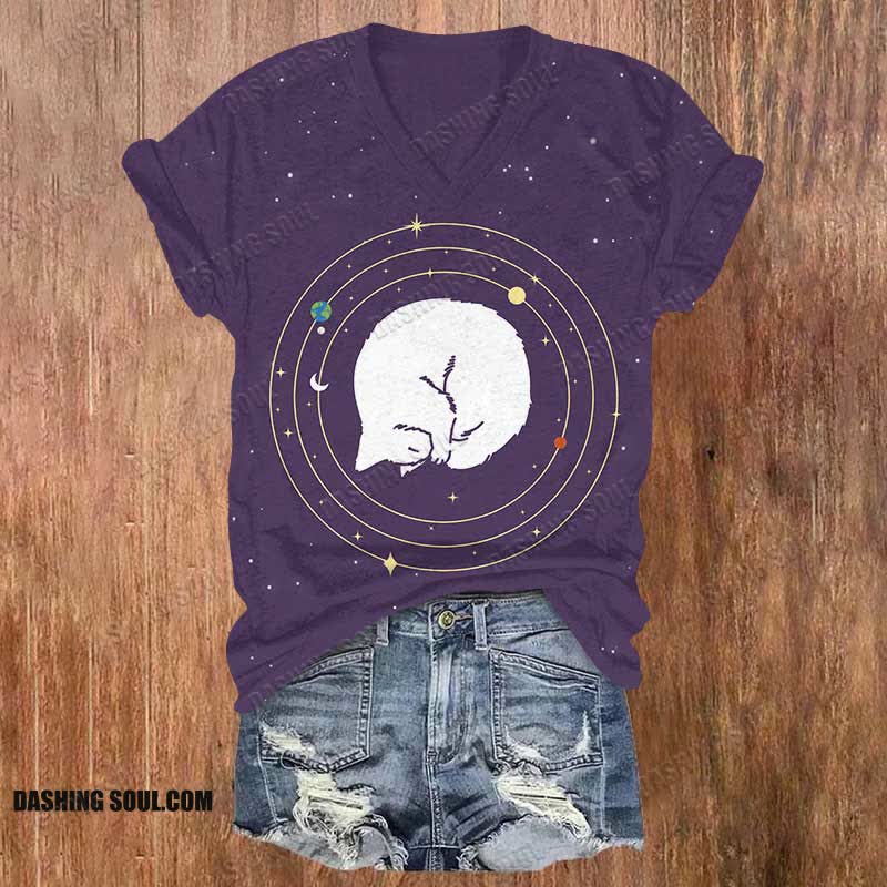Vintage Planet Sleeping Cat Print V-neck T-shirt - Purple - US32-34(5XL) - image 1
