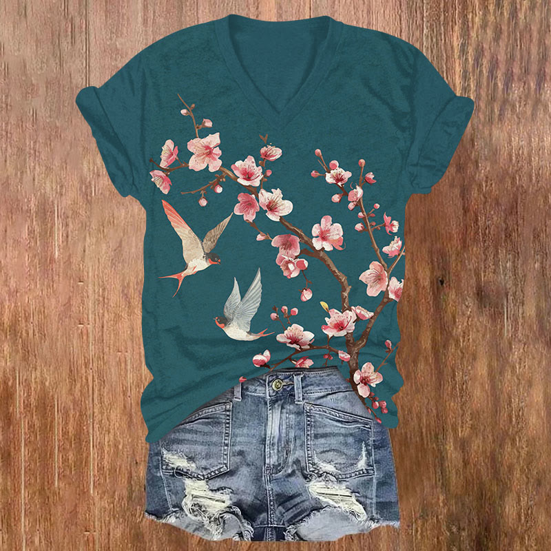 Japanese Plum Blossom Swallow Print V-neck T-shirt - Dark Green - US32-34(5XL) - image 2