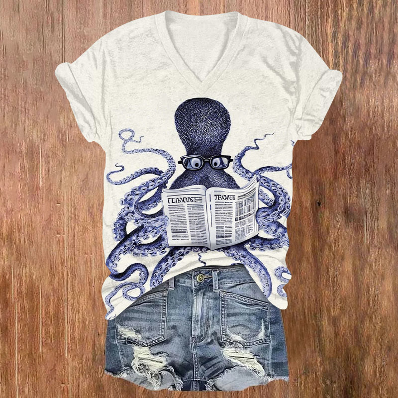  Octopus Reading Newspaper Print V-neck T-shirt - Apricot - US32-34(5XL) - image 1