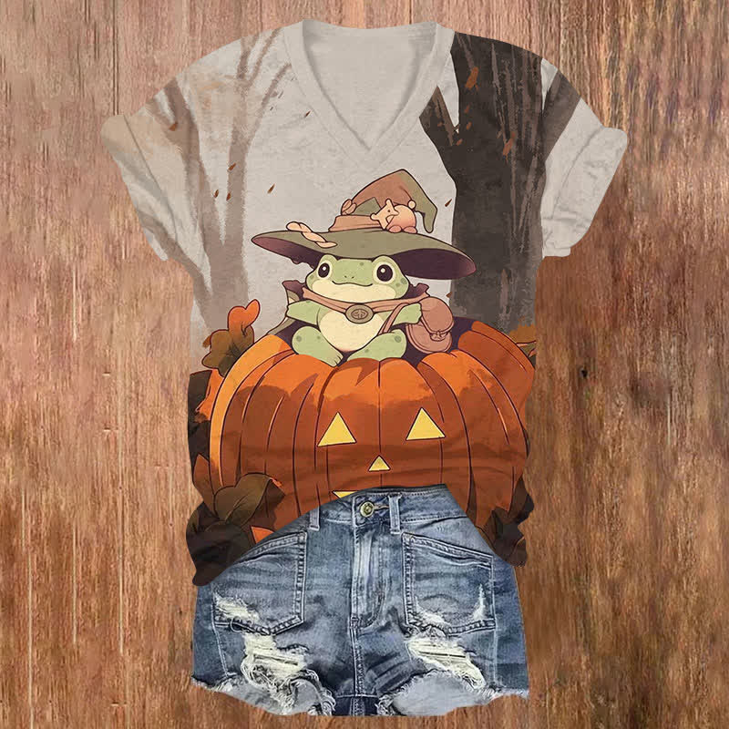  Halloween Lovely Frog Sitting In Pumpkin Art Print V-neck T-shirt - Grey - US32-34(5XL) - image 1