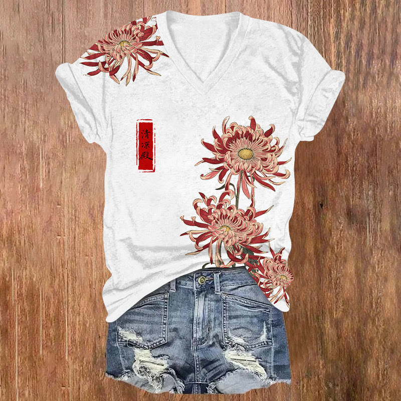 Japanese Traditional Chrysanthemum Art Patterns Print Short Sleeved V-neck T-shirt - White - US32-34(5XL) - image 1