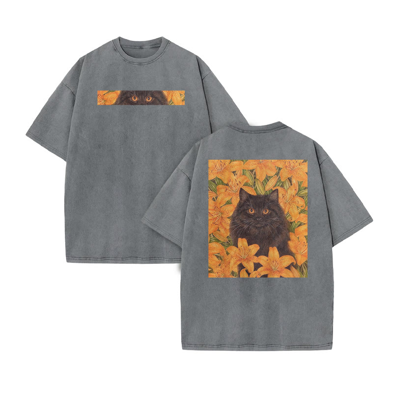 A Black Cat In A Field Of Golden Lilies Print Acid Washed T-shirt - Grey - US20-22(3XL) - image 4