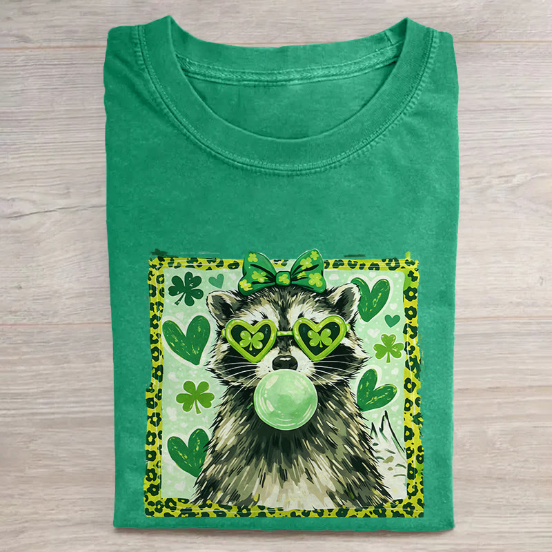 Irish Raccoons And Lucky Clover Charms Pattern Print Acid Washed T-shirt - Green - US20-22(3XL) - image 2