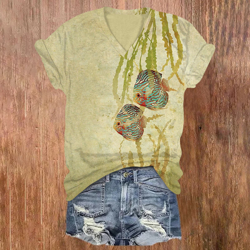 Japanese Vintage Discus Fish Seaweed Pattern Print Short Sleeved V-neck T-shirt - Light Green - US32-34(5XL) - image 1