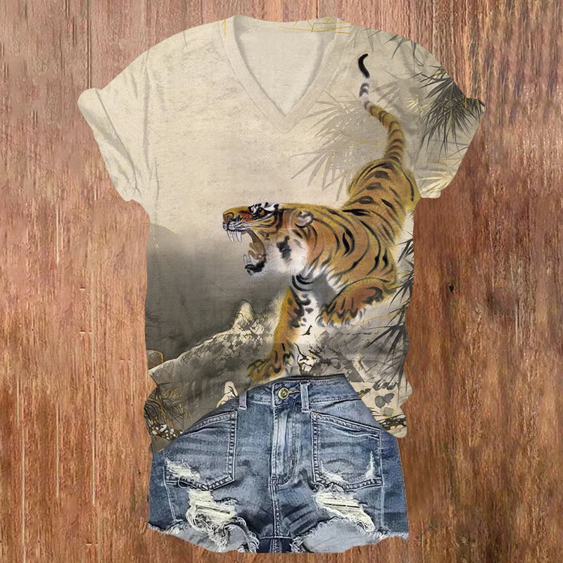 Vintage Fierce Tiger Art Print Short Sleeved V-neck T-shirt - Apricot - US32-34(5XL) - image 1