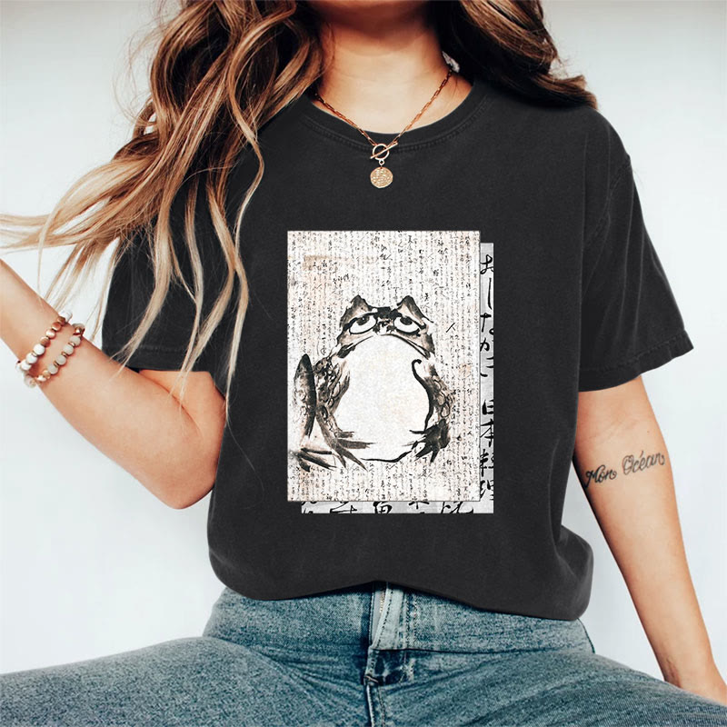 Japanese Vintage Frog Calligraphy Pattern Art Print Acid Washed T-shirt - Black - US20-22(3XL) - image 1