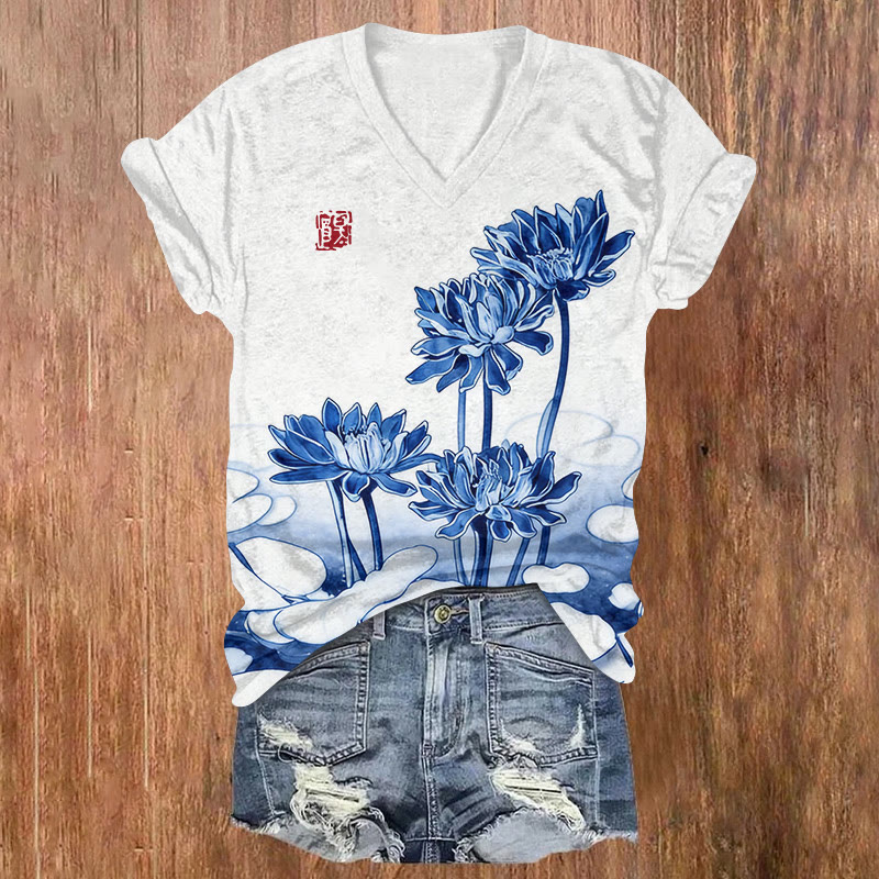 Vintage Ink Painting Of Lotus Art Pattern Print Short Sleeved V-neck T-shirt - Blue - US32-34(5XL) - image 1