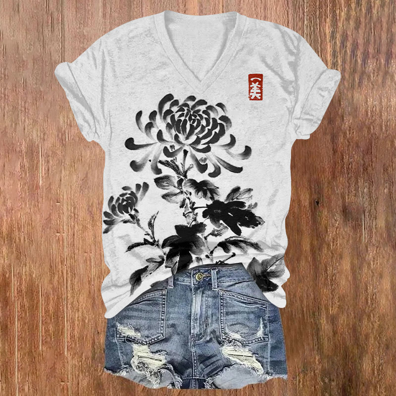 Vintage Ink Painting Chrysanthemum Art Pattern Print Short Sleeved V-neck T-shirt - Black - US32-34(5XL) - image 2