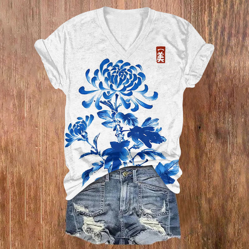 Vintage Ink Painting Chrysanthemum Art Pattern Print Short Sleeved V-neck T-shirt - Blue - US32-34(5XL) - image 1