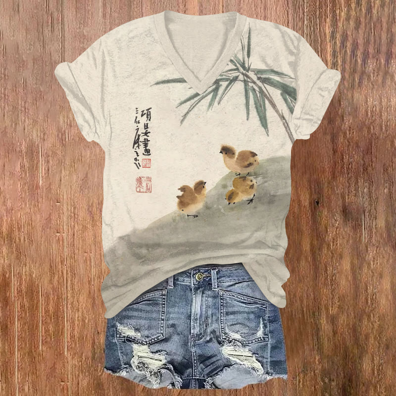 Oriental Classical Three Chickens Painting Pattern Print Short Sleeved V-neck T-shirt - Apricot - US32-34(5XL) - image 1