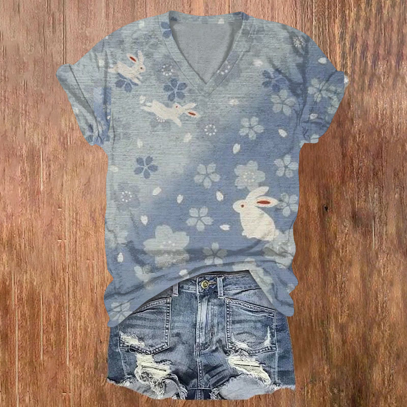 Retro Japanese Easter Bunny With Cherry Blossom Gradient Pattern Print Short Sleeved V-neck T-shirt - Light Blue - US32-34(5XL) - image 1