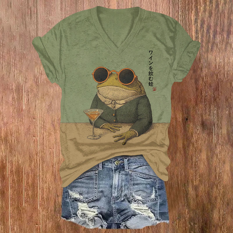 Japanese Retro-style Cocktail Frog Pattern Print Short Sleeved V-neck T-shirt - Green - US32-34(5XL) - image 1