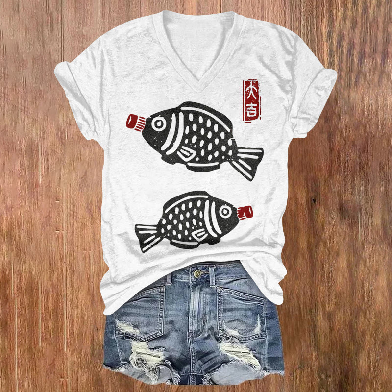 Two Stylized Japanese-style Fish Printed Short Sleeved V-neck T-shirt - Light Gray - US32-34(5XL) - image 2