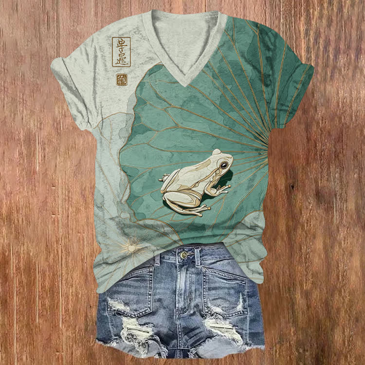 Artistic Frog  Lotus Leaf Print Pattern Print Short Sleeved V-Neck T-Shirt - Green - US32-34(5XL) - image 1