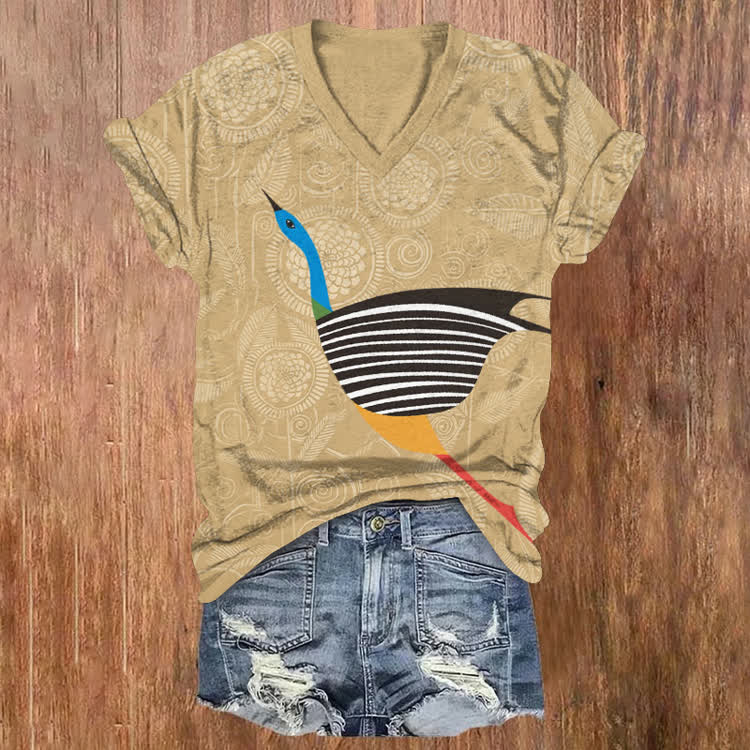 Japanese Geometric Wild Geese Pattern Print Short Sleeved V-Neck T-Shirt - Apricot - US32-34(5XL) - image 1