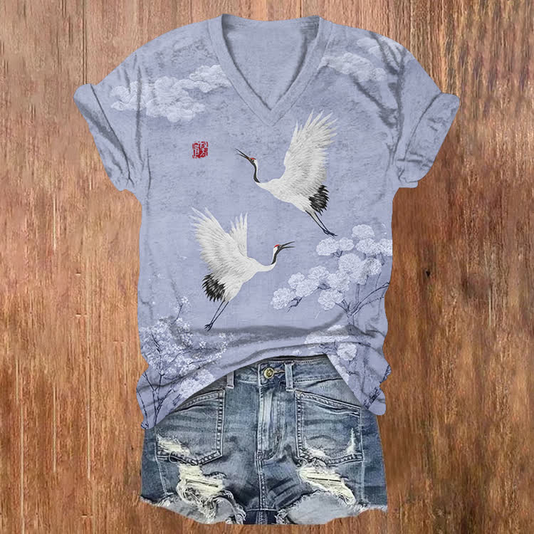 Vintage Ancient Painting Of A Crane Pattern Print Short Sleeved V-Neck T-Shirt - Light Purple - US32-34(5XL) - image 1
