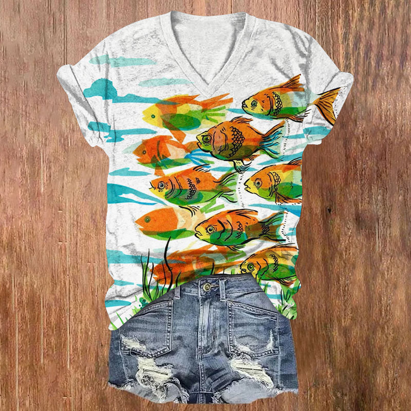 Japanese Watercolor Swimming Fish Pattern Print Short Sleeved V-Neck T-Shirt - White - US32-34(5XL) - image 1
