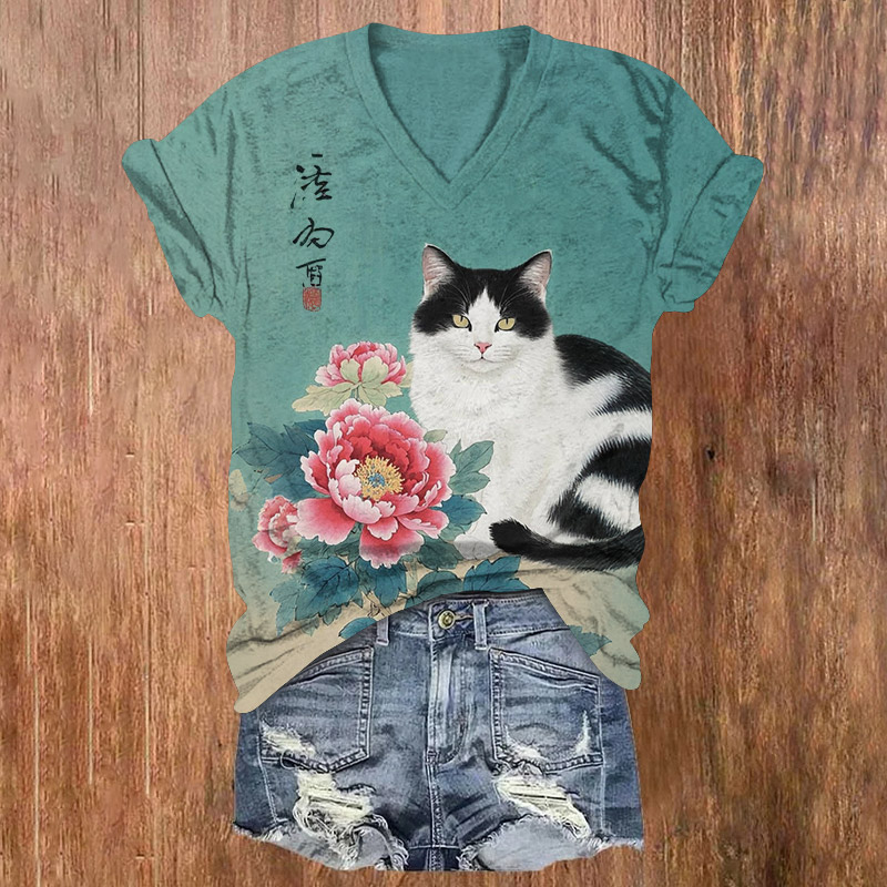 Vintage Peonies And A Cat Pattern Print Short Sleeved V-Neck T-Shirt - Green - US32-34(5XL) - image 1
