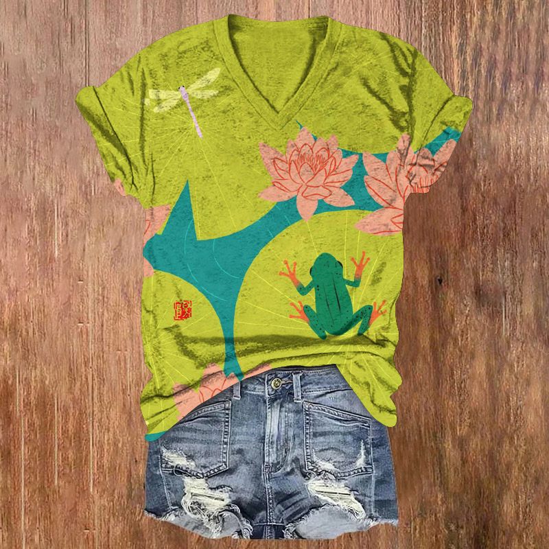 Japanese Frog And Dragonfly Pattern Print Short Sleeved V-Neck T-Shirt - Green - US32-34(5XL) - image 1