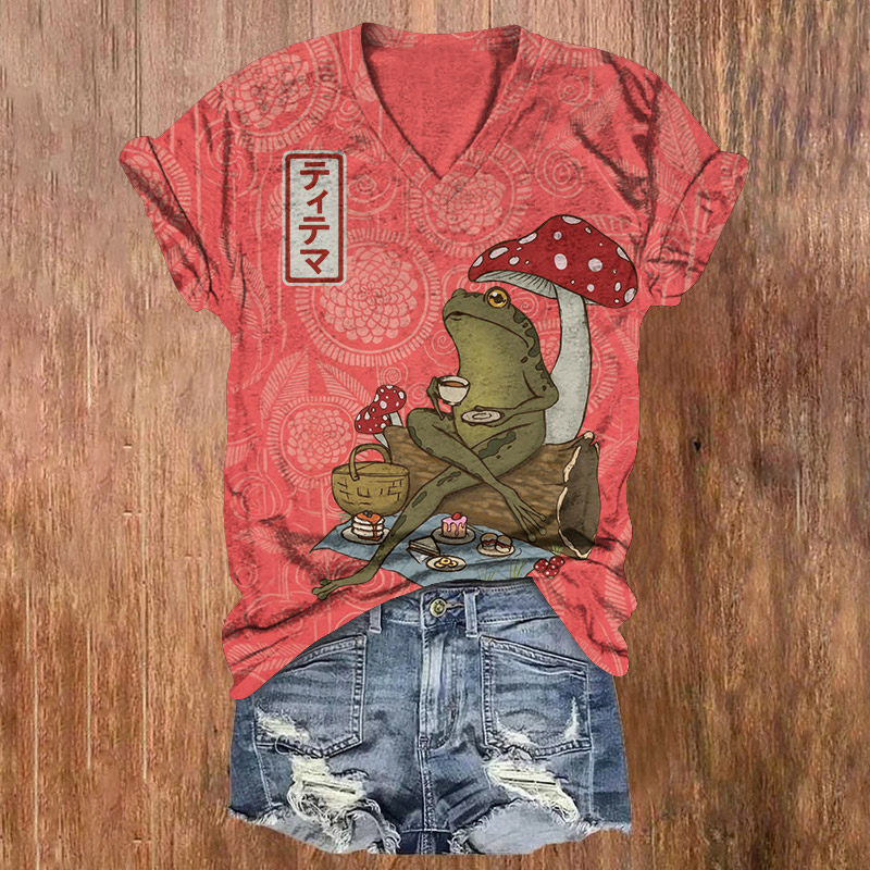 Japanese Resting Frog Pattern Print Short Sleeved V-Neck T-Shirt - Red - US32-34(5XL) - image 1