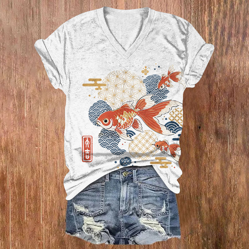 Oriental Retro Red Goldfish Traditional Wave Print Short Sleeved V-Neck T-Shirt - White - US32-34(5XL) - image 2