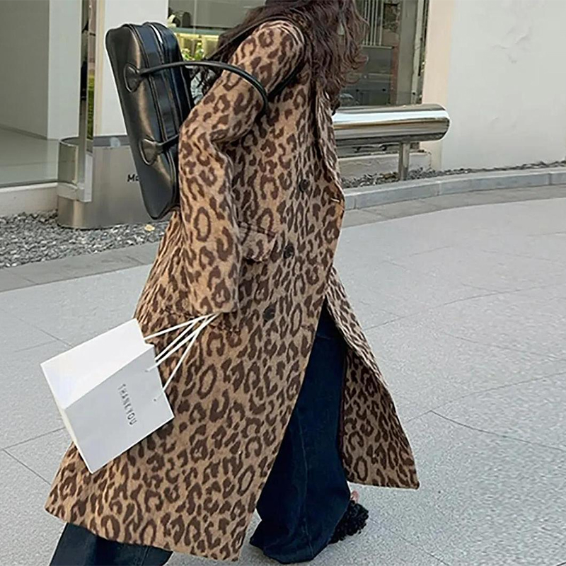 Women's Chic Leopard Print Vintage Print Coat - image 3