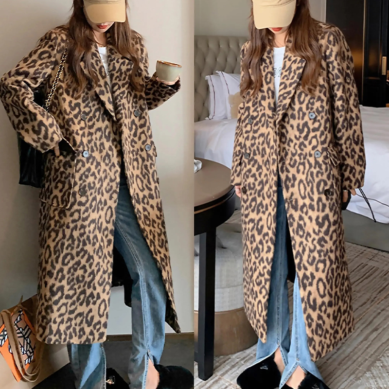 Women's Chic Leopard Print Vintage Print Coat - image 5