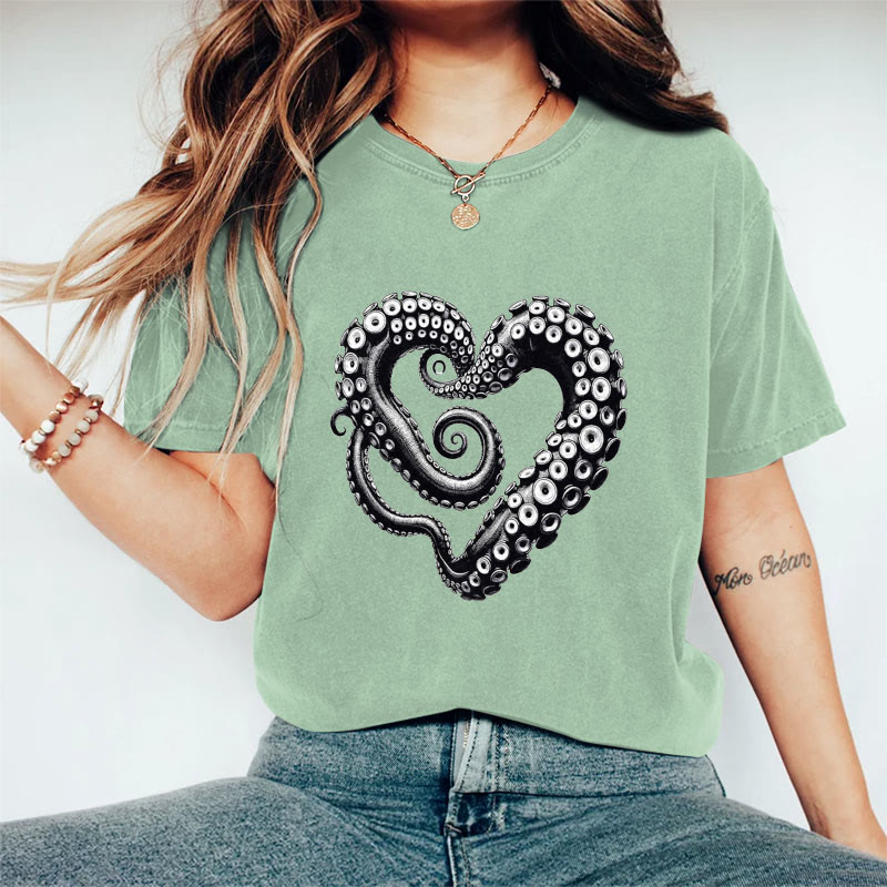 100% Cotton Valentine's Day Abstract Octopus Love Heart T-shirt - Light Green - 2XL - image 7