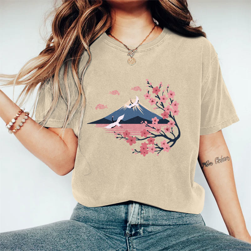 100% Cotton Women's Japanese Sakura Mount Fuji & Crane Art Print Casual T-shirt - Khaki - 2XL - image 4