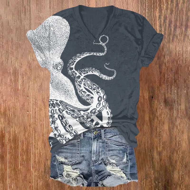 100% Cotton Japanese Art Octopus Graphic Print V-neck T-shirt - Navy Blue - 5XL - image 2
