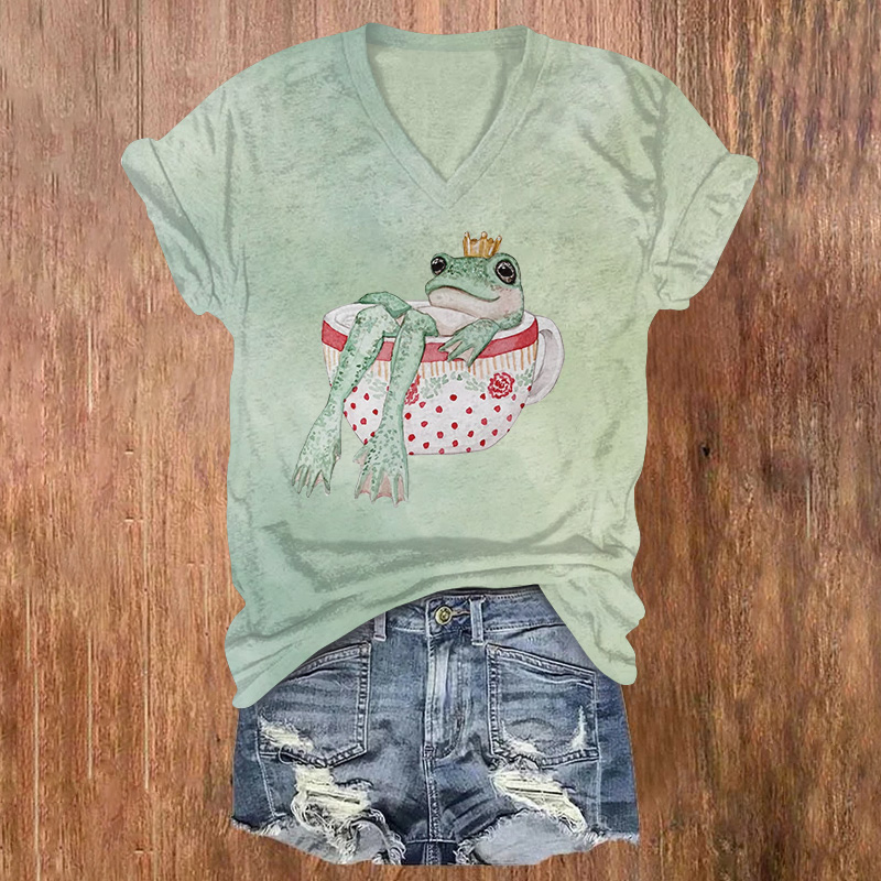 A Whimsical, Palace-themed Frog Soaking In A Cup Printed Short Sleeved V-neck T-shirt - Mint - US32-34(5XL) - image 1