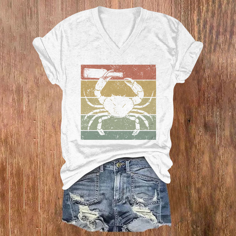 Vintage Funny Crab Holding Beer Bottle Print V-neck T-shirt - White - US32-34(5XL) - image 3
