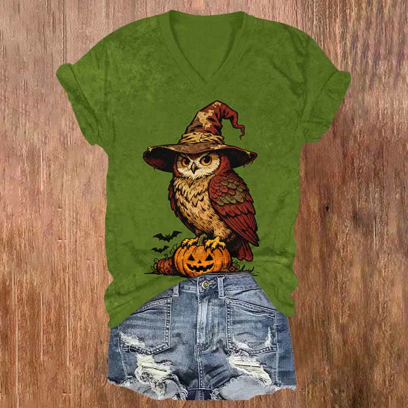 Halloween Wizard Owl Standing On A Pumpkin Print V-neck T-shirt - Green - US32-34(5XL) - image 3
