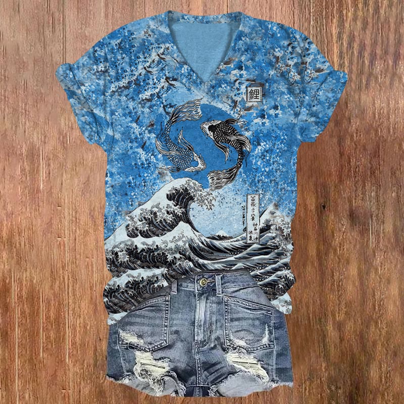 Japanese Koi Wave Print Casual V-neck T-shirt