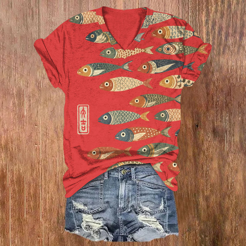 Retro Oriental School Of Fish Print Short Sleeved V-Neck T-Shirt - Red - US32-34(5XL) - image 3