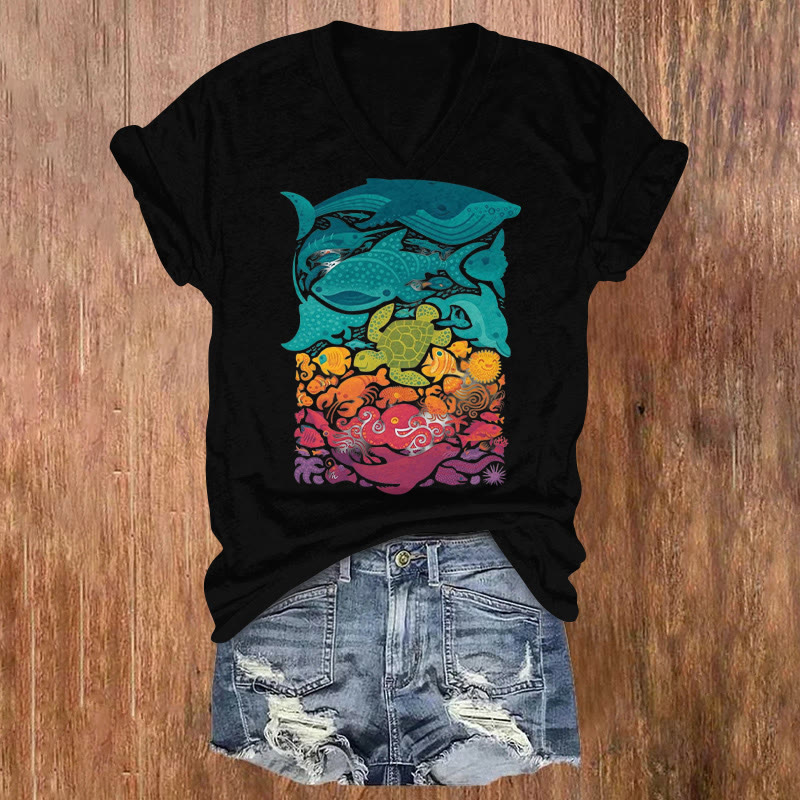 Cascading Rainbow Marine Life Print V-neck Short Sleeve T-shirt - Black - US32-34(5XL) - image 2
