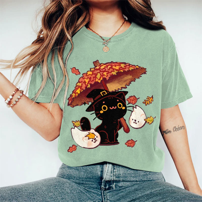 100% Cotton Women's Halloween Black Cat Holding Maple Leaf Umbrella Art Print Casual T-shirt - Green - 2XL - image 4